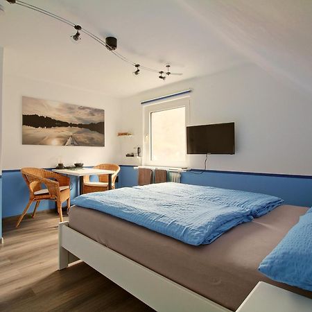 Toms Gaestehaus Schleiden Bagian luar foto