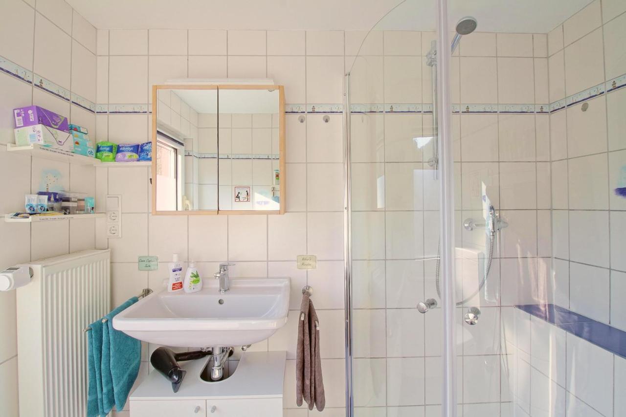 Toms Gaestehaus Schleiden Bagian luar foto