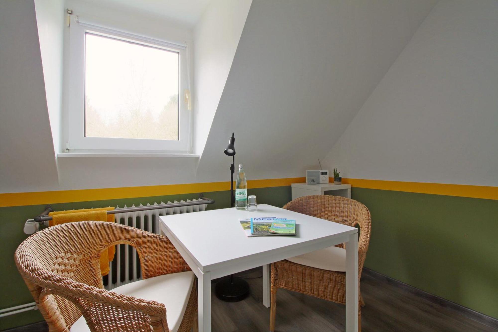 Toms Gaestehaus Schleiden Bagian luar foto